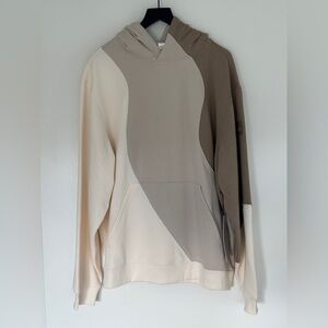 ALO Yoga Make Waves Hoodie in Gravel/Bone/Ivory